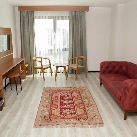 Business Express Hotel テキルダー エクステリア 写真